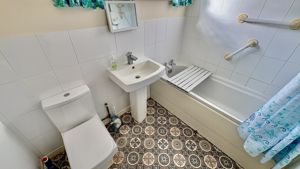 Photo 6- click for photo gallery